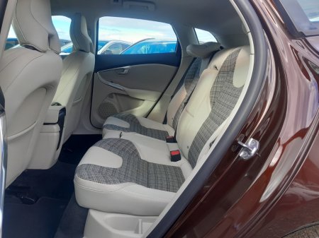 2016 Volvo V40 - photo 15