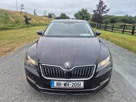 2018 Skoda Superb - photo 2