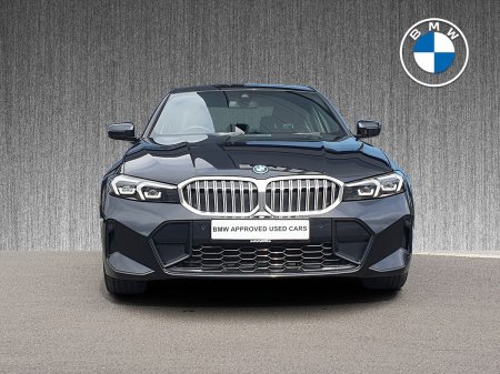 2023 BMW 3-Series - photo 16