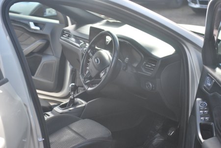 2021 Ford Focus - photo 10