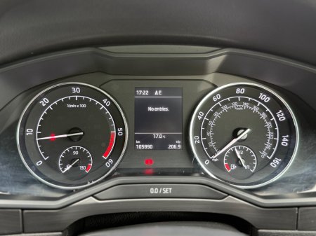 2018 Skoda Superb - photo 24