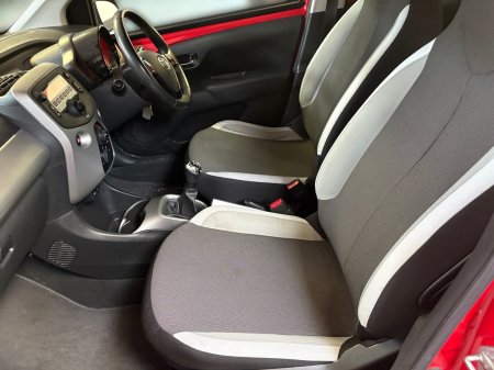 2017 Toyota Aygo - photo 14