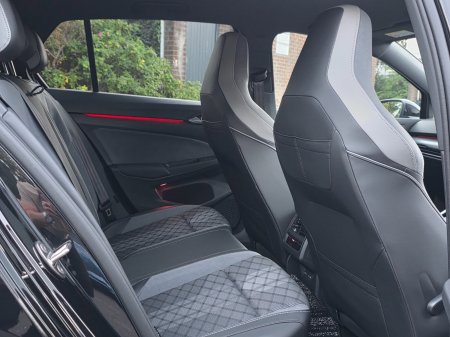 2024 Volkswagen Golf - photo 20