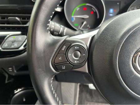 2022 Toyota C-HR - photo 13
