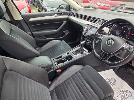 2018 Volkswagen Passat - photo 10
