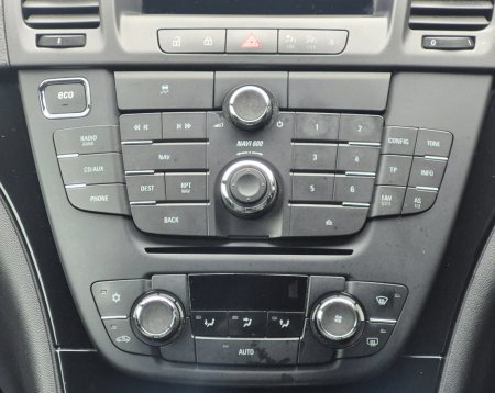 2012 Vauxhall Insignia - photo 11