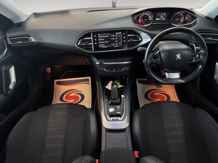 2020 Peugeot 308 - photo 15