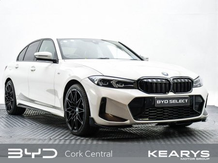 2025 BMW 3-Series 330e M Sport PHEV Alpine White