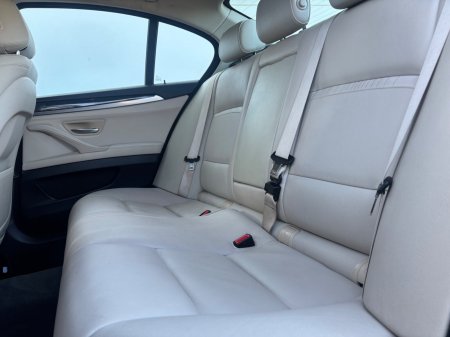 2016 BMW 5-Series - photo 17