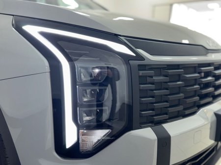 2025 Kia Sportage - photo 7