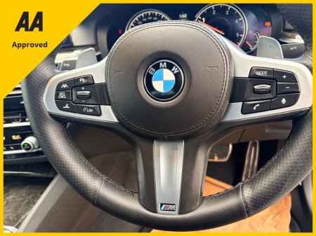 2017 BMW 5-Series - photo 17