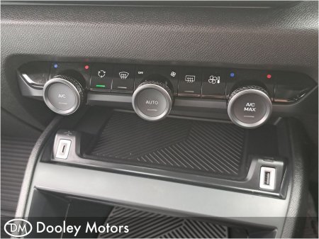 2024 Citroen e-C4 X - photo 18