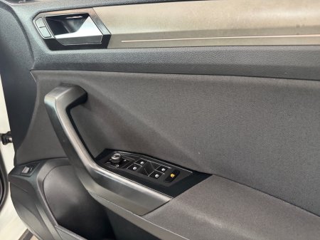 2022 Volkswagen T-Roc - photo 12