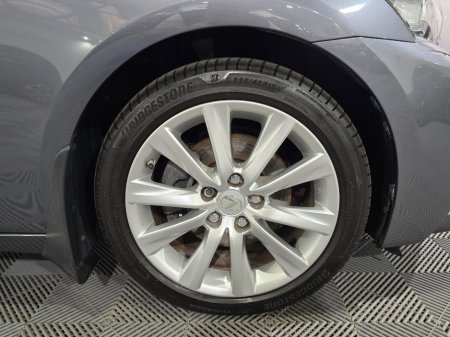 2016 Lexus IS - photo 28