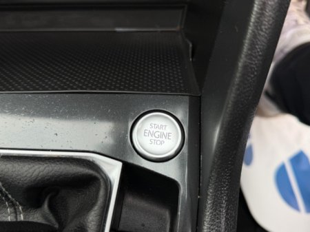 2020 Volkswagen Tiguan - photo 24