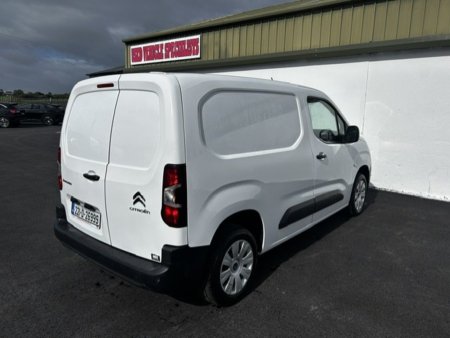 2022 Citroen Berlingo - photo 5