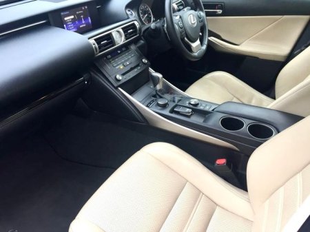 2015 Lexus IS - photo 7