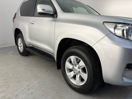 2022 Toyota Land Cruiser - photo 11
