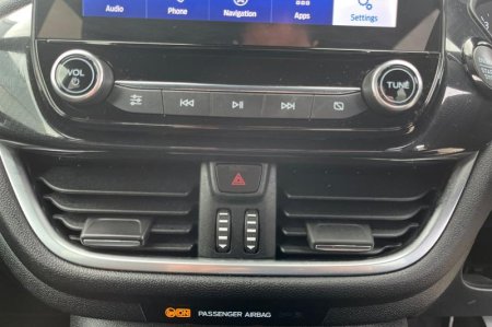 2023 Ford Fiesta - photo 32