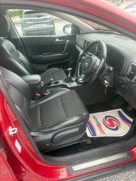 2016 Kia Sportage - photo 2