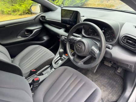2023 Toyota Yaris - photo 6