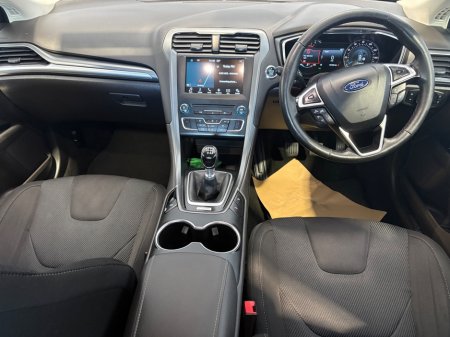 2017 Ford Mondeo - photo 7