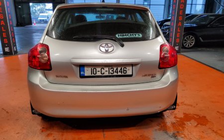 2010 Toyota Auris - photo 4