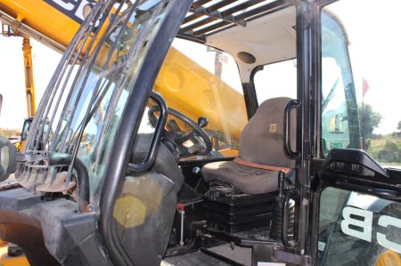 0 JCB  - photo 7
