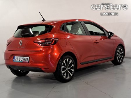 2023 Renault Clio - photo 3