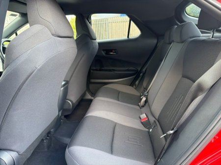 2025 Toyota C-HR - photo 7