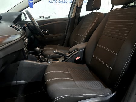 2016 Renault Fluence - photo 8