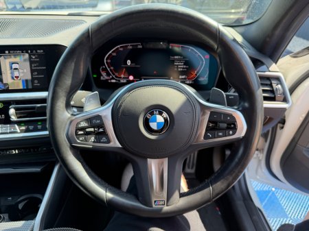 2021 BMW 3-Series - photo 18