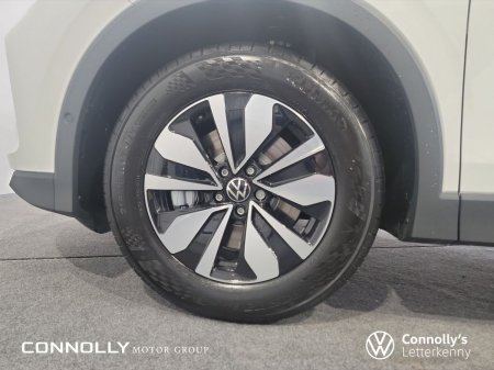 2026 Volkswagen Tiguan - photo 7