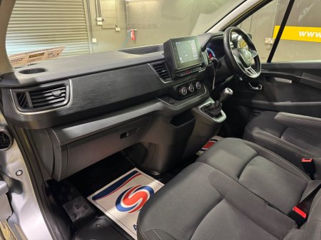 2022 Renault Trafic - photo 11