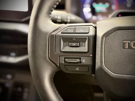 2026 Toyota Hilux - photo 26
