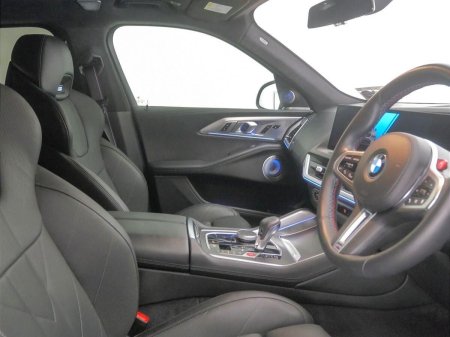 2024 BMW XM - photo 12