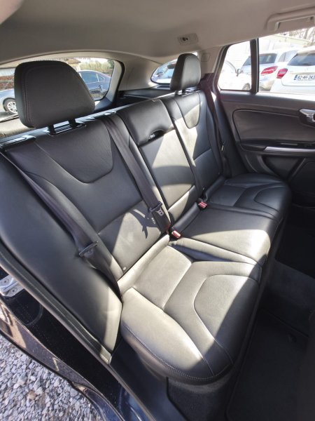 2018 Volvo V60 - photo 21