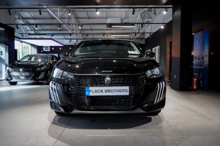2026 Peugeot 208 - photo 2