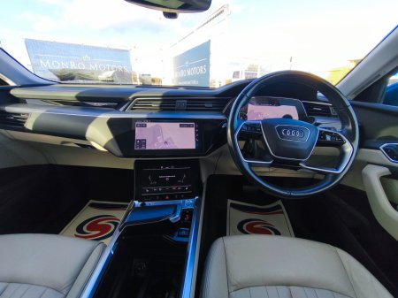 2020 Audi e-tron - photo 20
