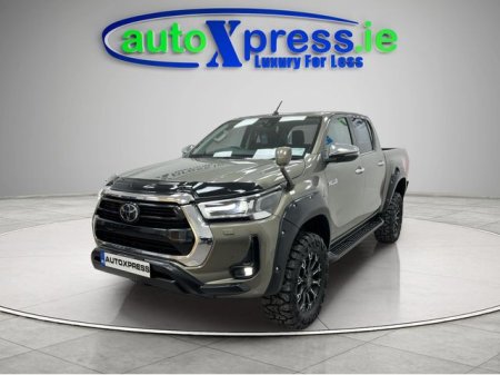 2023 Toyota Hilux - photo 5