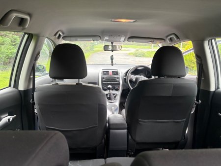 2010 Toyota Auris - photo 7