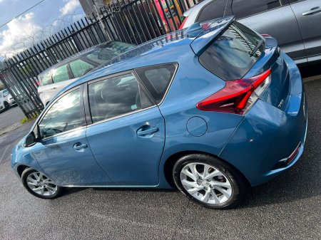 2016 Toyota Auris - photo 5