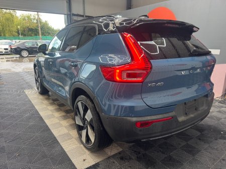 2023 Volvo XC40 - photo 5