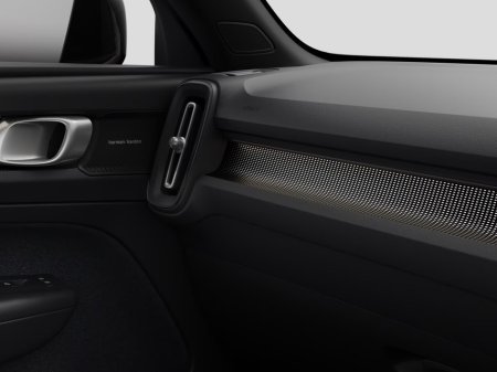 2027 Volvo EX40 - photo 14