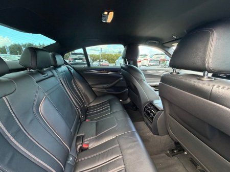 2019 BMW 5-Series - photo 30