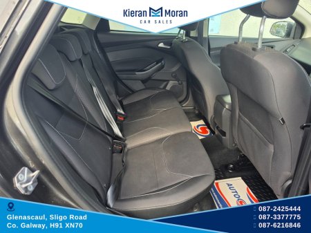 2018 Ford Focus - photo 12