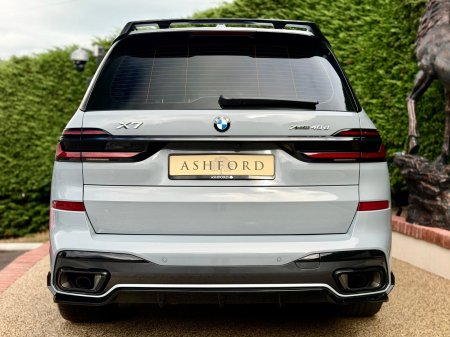 2024 BMW X7 - photo 5