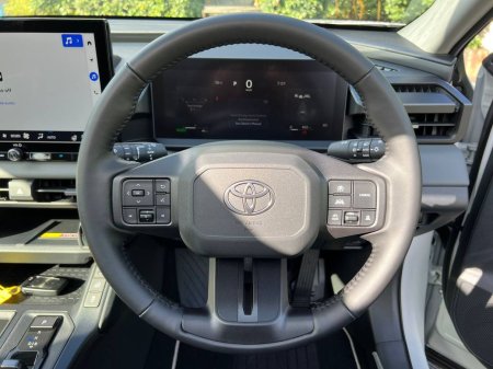 2026 Toyota RAV4 - photo 5