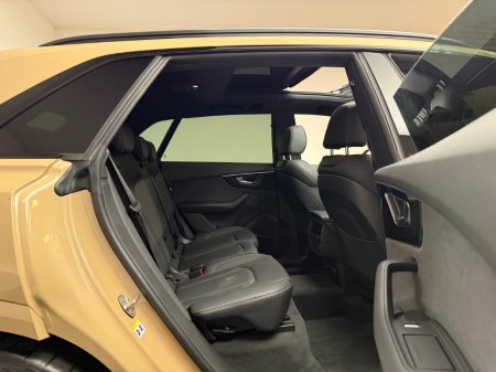 2025 Audi Q8 - photo 13