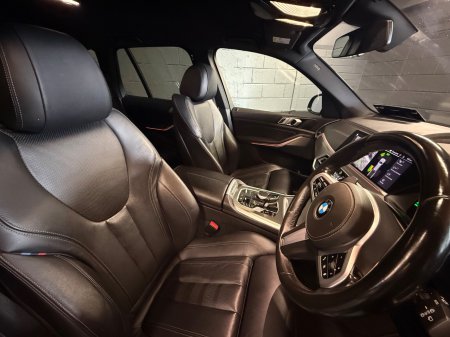 2021 BMW X5 - photo 6